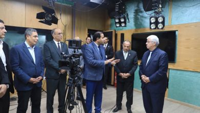 صورة وزير التعليم العالي ومحافظ بورسعيد ورئيس الجامعة يفتتحون استوديو جامعة بورسعيد بتكلفة 21 مليون جنيه