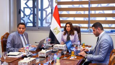 صورة وزيرة التنمية المحلية تتابع موقف تنفيذ وتشغيل مشروعات الإدارة المحلية بالمبادرة الرئاسية “حياة كريمة”