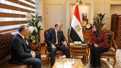 صورة د. عوض وعسكر يبحثان مع المحافظين أوجه استغلال الأراضي المستردة ولاية المحافظات وملفات التقنين وإزالة التعديات على أملاك الدولة