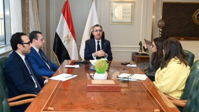 صورة وزير التموين يبحث مع مدير عام شركة “IBM مصر” آليات التعاون في مشروعات التحول الرقمي