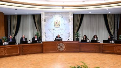 صورة رئيس الوزراء يترأس اجتماع اللجنة الوزارية للعدالة الاجتماعية