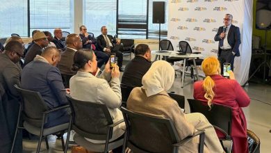 صورة رئيس اقتصادية قناة السويس يستعرض الفرص الاستثمارية أمام مؤسسات وشركات أمريكية