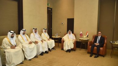 صورة ” وزير الاستثمار ” يبحث تعزيز الشراكات الاقتصادية ودعم التكامل الصناعي والتجاري مع قطر