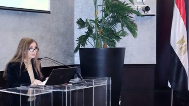 صورة ” نائب هيئة الاستثمار ”  : آلية تعديل حدود الكربون تتيح فرصًا حقيقية لتعزيز نفاذ الصادرات المصرية للأسواق العالمية