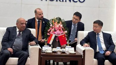 صورة وزير الكهرباء يبحث التعاون مع “نورينكو” الصينية بمجالات الاستكشاف والتعدين