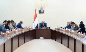 صورة الحكومة اليمنية تثمن مواقف السعودية التاريخية والثابتة وقيادتها المسؤولة لتحالف دعم الشرعية