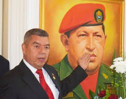 صورة سفير فنزويلا بالقاهرة يحذّر من تهديدات أمريكية غير مسبوقة: “فنزويلا لن تخضع لأي قوة أجنبية”