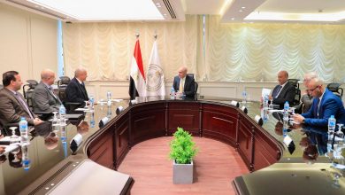 صورة وزير التعليم يبحث مع الرئيس التنفيذي لمجموعة العربي تعزيز الشراكة في تطوير التعليم الفني