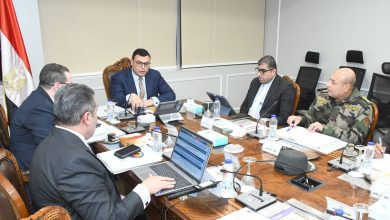 صورة ” الشربيني ” يوجه بدعم المستثمرين في المشروعات الفندقية