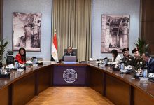 صورة مدبولي يتابع موقف المشروعات الجاري تنفيذها من خلال الهيئة الهندسية بالتعاون مع الوزارات والهيئات الحكومية