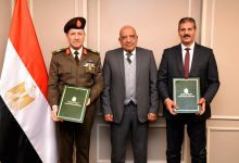 صورة ” إدارة الإشارة” للقوات المسلحة توقع بروتوكول تعاون مع وزارة الكهرباء والطاقة المتجددة
