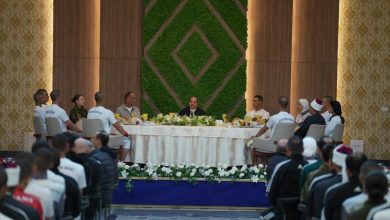 صورة الرئيس السيسي : استقرار الأوضاع الداخلية وتوافر السلع والخدمات رغم الأزمات العالمية