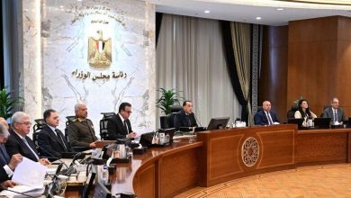 صورة رئيس الوزراء : نهدف التوسع في توطين صناعة أجهزة الاتصالات