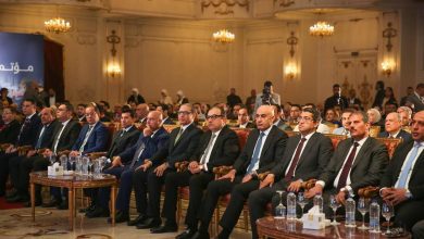 صورة وزير قطاع الأعمال العام: 157 مشروعًا استثماريًا للشركات التابعة