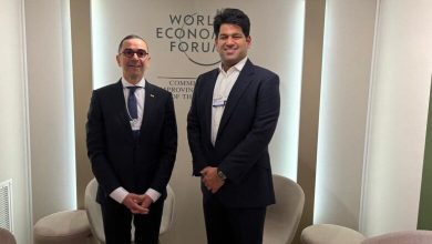 صورة وزير الاستثمار يبحث التعاون مع ” TVS Motors” الهندية بمجال صناعة السيارات