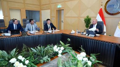 صورة باستثمارات 10 مليارات دولار .. “الوزير” يبحث مع “شين فينج ستيل” الصينية خطة إنشاء مجمع صناعي متكامل لإنتاج ألواح الصلب