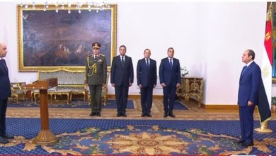 صورة الوزراء الجدد يؤدون اليمين الدستورية أمام الرئيس السيسي