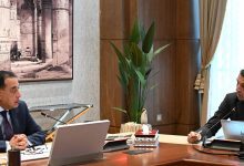 صورة رئيس الوزراء يتابع موقف تنفيذ المشروعات التنموية والخدمية بمحافظة السويس