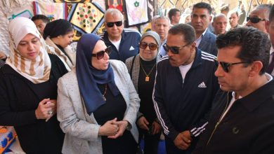 صورة وزير الرياضة ومحافظا الوادي الجديد ومطروح يشهدون فعاليات مجموعة من أنشطة وفعاليات ومشروعات الوزارة