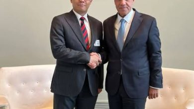 صورة وزير الخارجية يشيد  بمستوى التعاون الثقافي والعلمي مع اندونيسيا