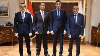 صورة وزير الرياضة يستقبل رئيس المتحدة الرياضية وشركة استادات لبحث التعاون المشترك