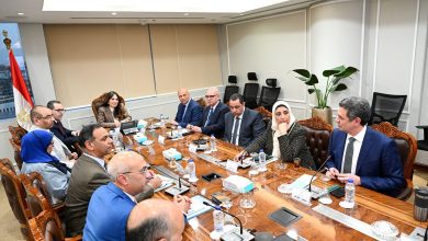 صورة وزيرة الإسكان تبحث مع الشركة السعودية المصرية للتعمير معدلات تسويق مشروعات هيئة المجتمعات العمرانية الجديدة