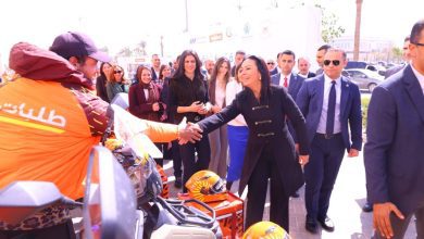 صورة وزيرة التضامن الاجتماعي تشهد تدشين مبادرة «سكة رزق» لدعم وتمكين خريجي دور الرعاية