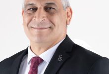 صورة اللواء صلاح جمبلاط : مسيررة عسكرية تدعم الانتاج الحربي