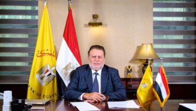 صورة البنك المركزي المصري يطلق خدمة قبول المدفوعات اللاتلامسية من خلال الأجهزة الذكية