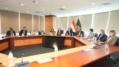 صورة الرقابة المالية والبنك المركزي يبحثان دعم المشروعات الصغيرة وتمكين رائدات الأعمال