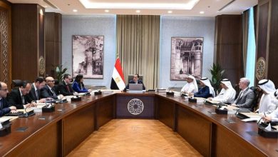 صورة رئيس الوزراء يتابع مُستجدات تنفيذ مشروع رأس الحكمة