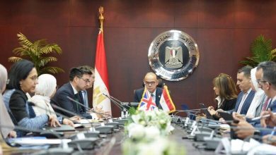 صورة فريد يبحث تعزيز الشراكة الاقتصادية والاستثمارية مع المملكة المتحدة