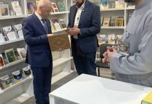 صورة سفير العراق فِي مصر يزور معرض القاهرة الدولي للكتاب