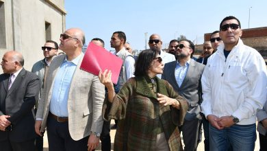 صورة وزير الشباب والرياضة ومحافظ الإسكندرية يتفقدان منتدى الشباب بأبو قير