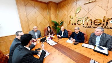 صورة وزيرة الإسكان تبحث مع محافظ مطروح عددًا من ملفات العمل المشتركة