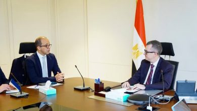 صورة وزير التخطيط يبحث مع المدير الإقليمي لـ”الإيفاد” توسيع برامج الشراكة وتعزيز الأمن الغذائي