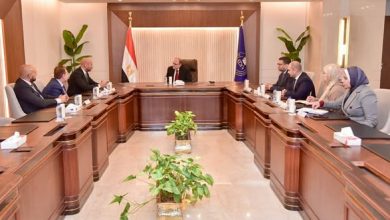 صورة هيئة الدواء المصرية تبحث مع أسترازينيكا تعزيز توطين الصناعة الدوائية ودعم التوسع في الأسواق الإفريقية