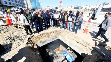 صورة وزيرة الإسكان تتابع أعمال ربط خط مياه الشرب الرئيسي بزهراء المعادي