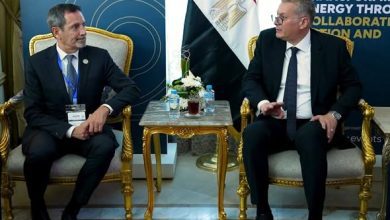 صورة وزير البترول يبحث مع SLB تعزيز الحفر الأفقي وتوظيف الذكاء الاصطناعي في مصر