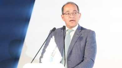 صورة وزير المالية : بدء صرف مرتبات أبريل ومايو المقبلين يوم 19 من كل شهر