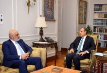 صورة وزير الخارجية يبحث تعزيز التعاون بين مصر والبنك الدولي