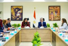 صورة وزيرا التخطيط والإسكان يناقشان الخطة الاستثمارية حتى 2030