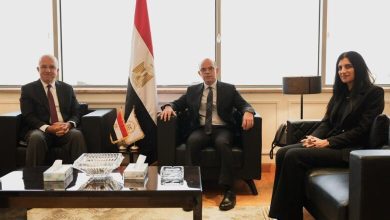 صورة وزير الاستثمار يبحث سبل دعم القطاع الصناعي وتعزيز تنافسية الاقتصاد المصري