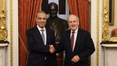 صورة مباحثات مصرية أمريكية في الكونجرس.. عبد العاطي وجيمس ريش يؤكدان أهمية التعاون المشترك