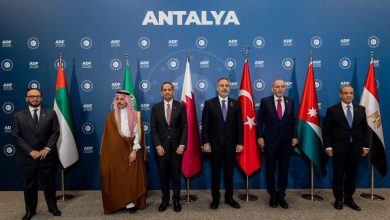 صورة وزير الخارجية من انطاليا : ضرورة تنفيذ استحقاقات المرحلة الثانية وضمان تدفق المساعدات لغزة