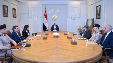 صورة السيسي يتابع مشروعات الإسكان والتنمية العمرانية ويؤكد ضرورة الالتزام بالجداول الزمنية وجودة التنفيذ