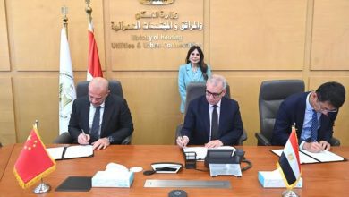 صورة الإسكان توقع مذكرة تفاهم مع شركة صينية لإنشاء مصنع لإنتاج أغشية تحلية مياه البحر بتقنية التناضح العكسي
