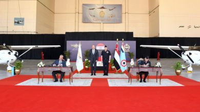صورة القوات المسلحة تعزز قدرات الأكاديمية المصرية لعلوم الطيران بتسليم طائرتين بعد رفع كفاءتهما الفنية