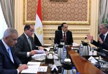 صورة مدبولي يتابع توافر التمويل اللازم لتكوين مخزون استراتيجي كافٍ من المنتجات البترولية