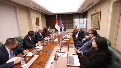 صورة وزير الأتصالات : تعزيز التعاون مع مايكروسوفت لتوطين الذكاء الاصطناعي وتدريب 100 ألف متدرب